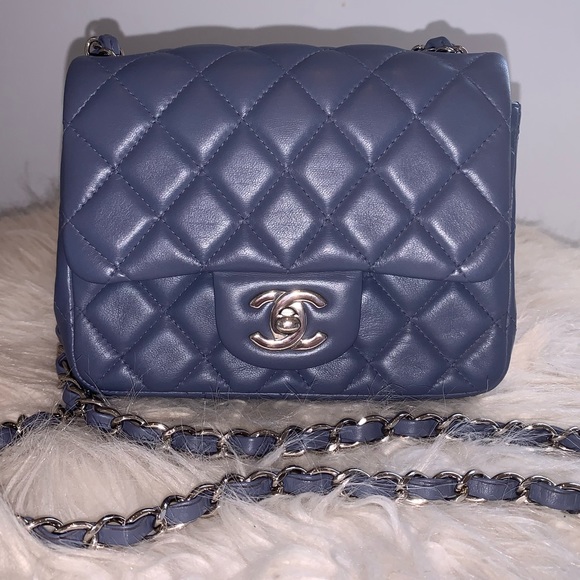 Chanel Square Mini - Picture 3 of 15